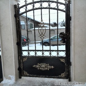 12444979e6fef70e73a9a209c5f6ad5a 500