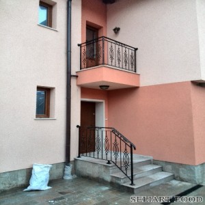 9c83f494f4b89eddeeff62904aeada39 500